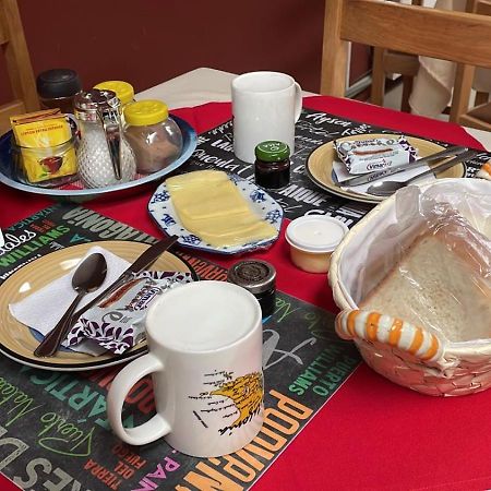 Hostal Bernardita Puerto Natales Luaran gambar